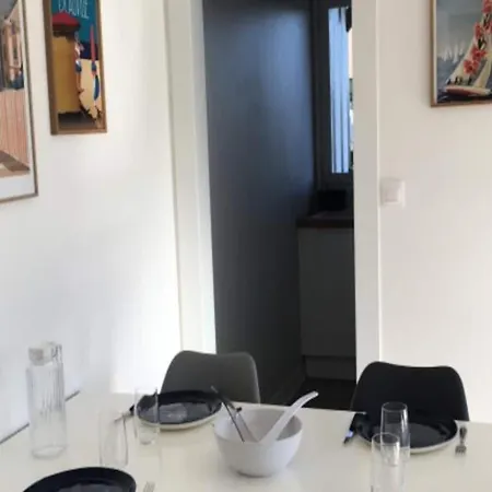 For 4 People קאבורג